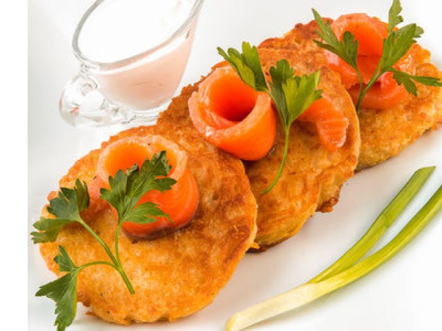 Драники с семгой, 4 шт